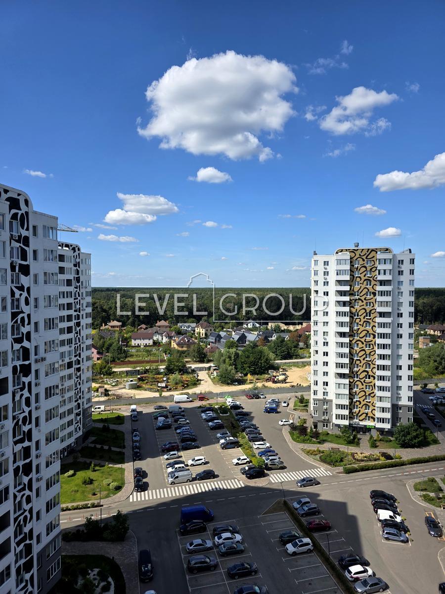 Чубинського вул., 11