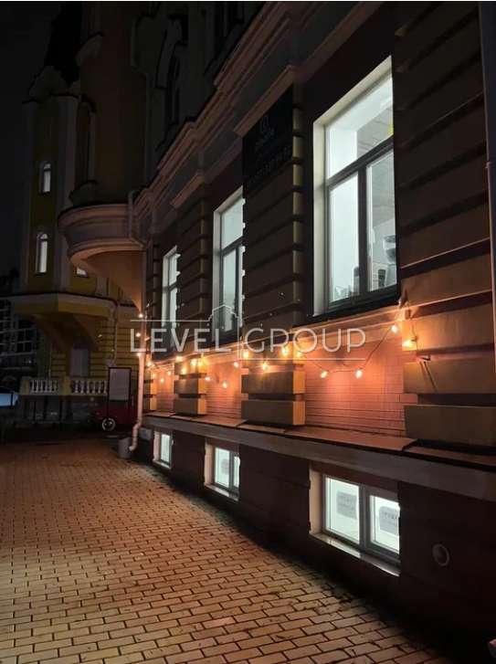 Кожумяцька, 48