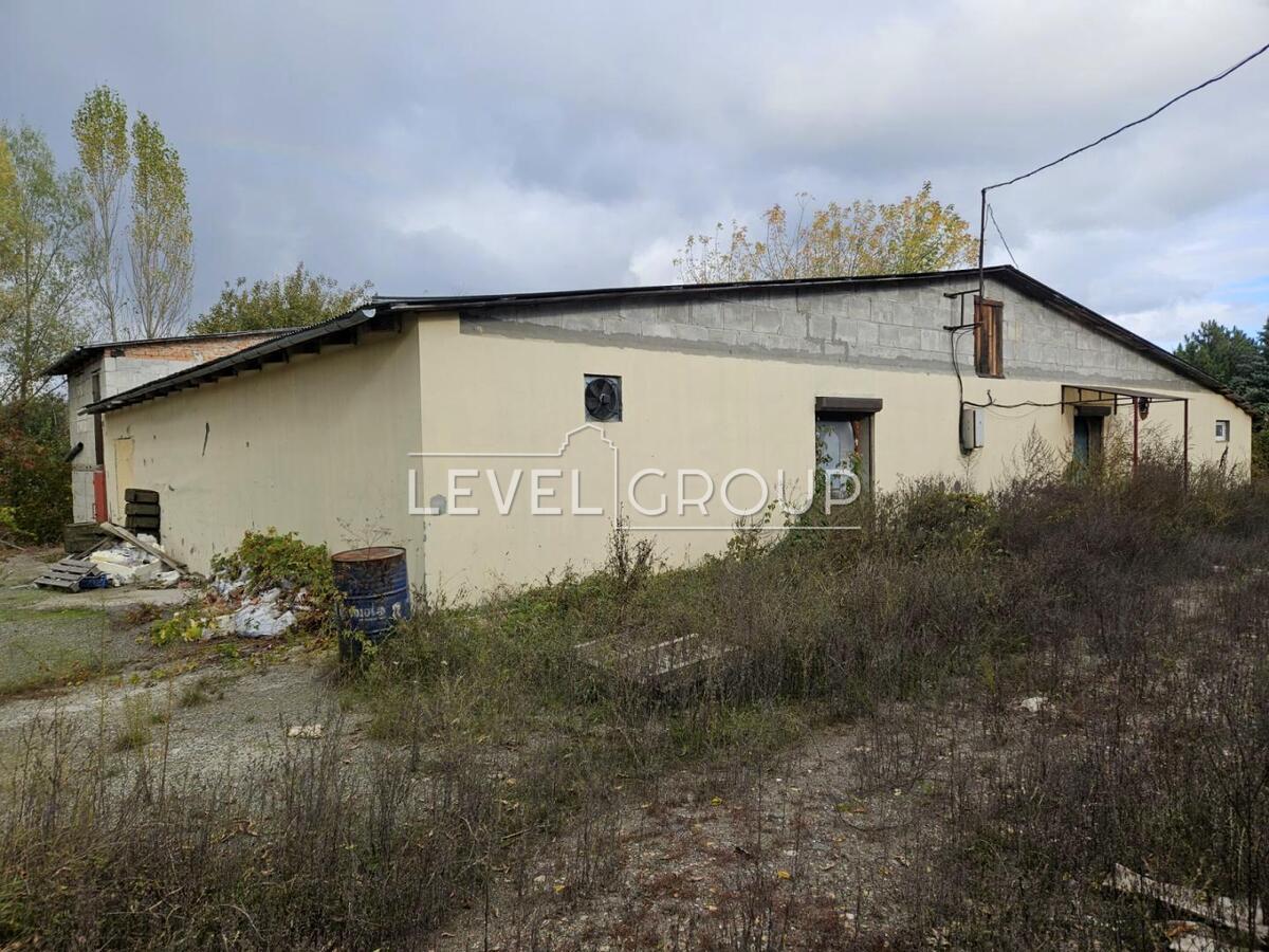 вул. Перемоги, 9