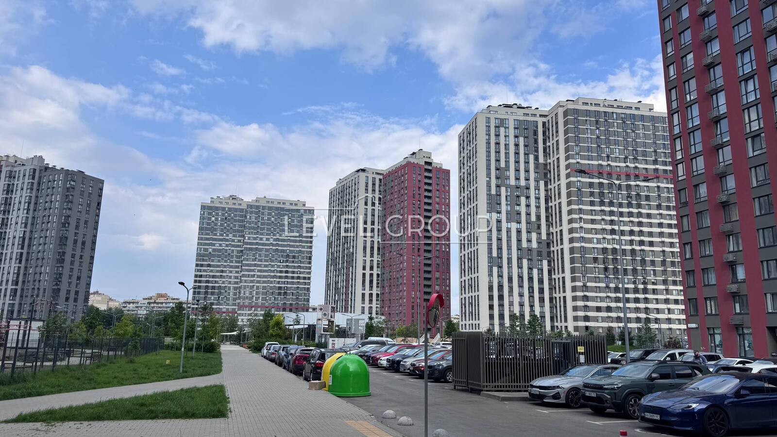 Олександра Олеся вул., 17А