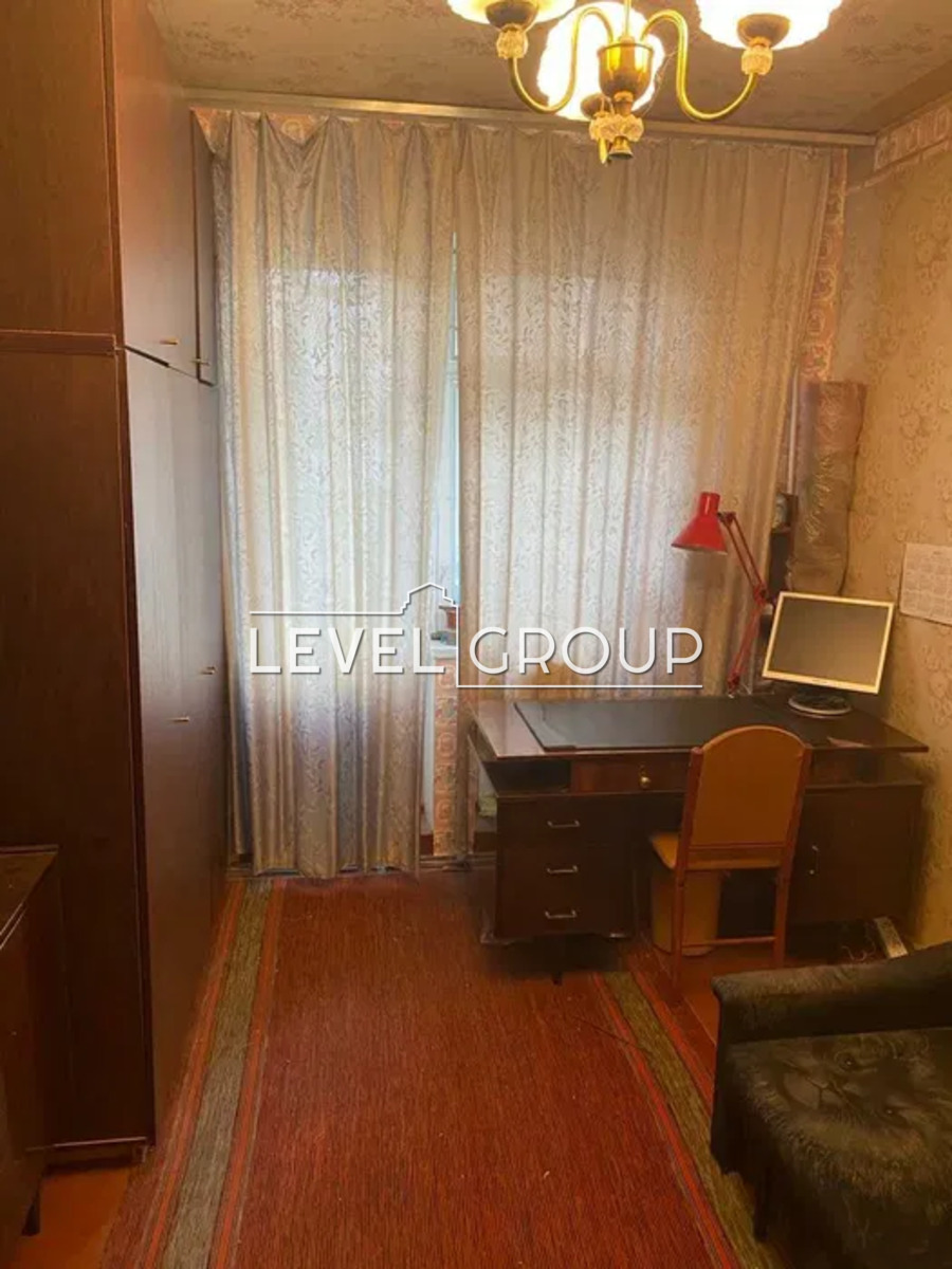Оболонський просп., 36а