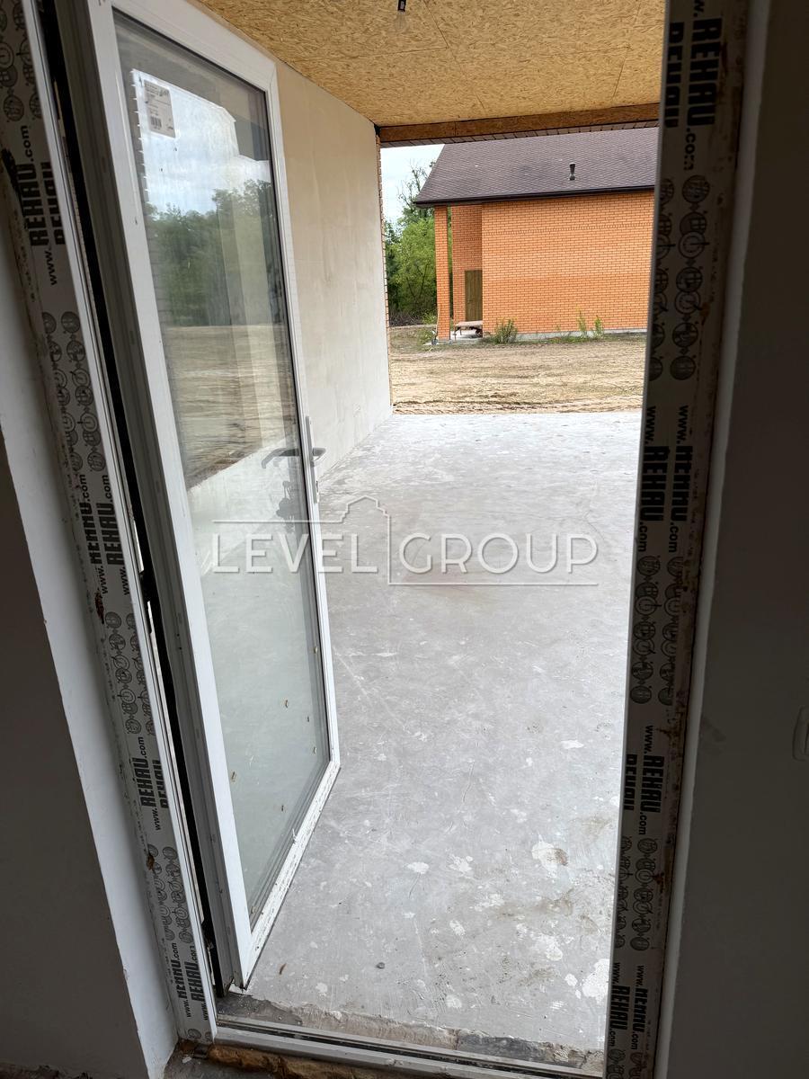 Пудгірна вул., 32