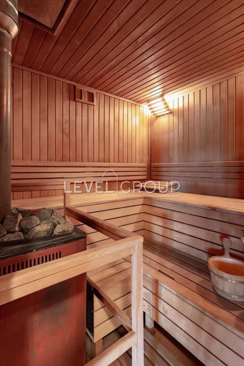 Авгурівська, 125