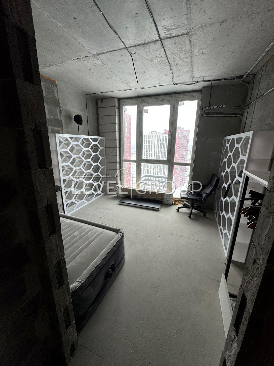 Oleksandra Olesia St., 8/17