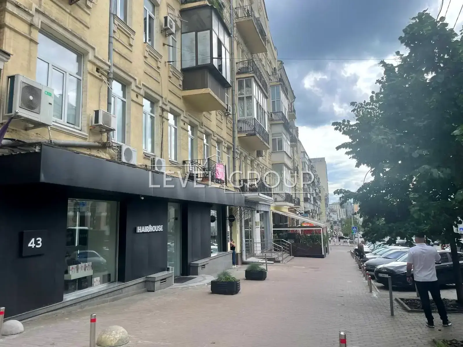 Velyka Vasylkivska St. (Chervonoarmiyska), 43/16