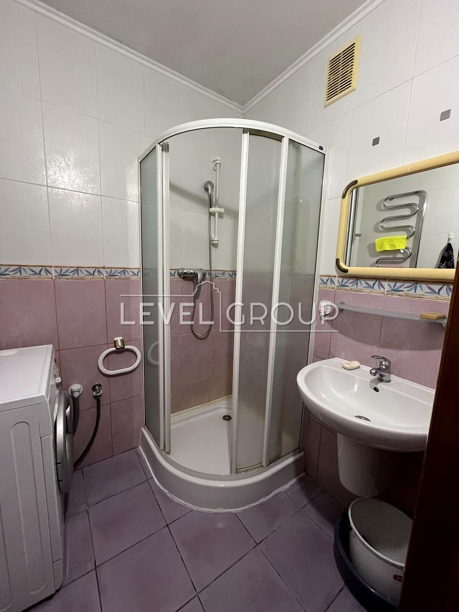 Sribnokilska St., 20