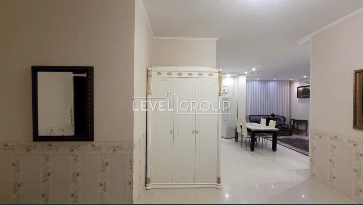 Володимира Івасюка просп. (Героїв Сталінграда), 2г