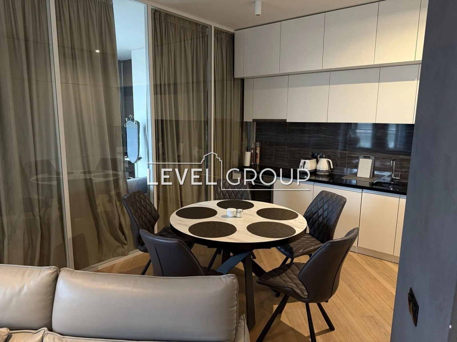 Yevhen Konovalets St. (Shchorsa), 26A