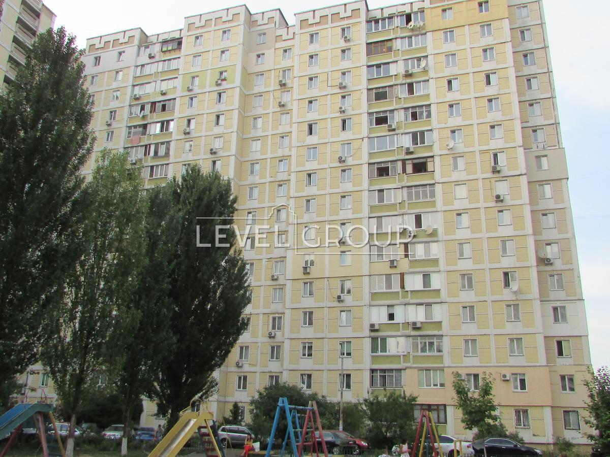 Петра Григоренка просп., 1/7