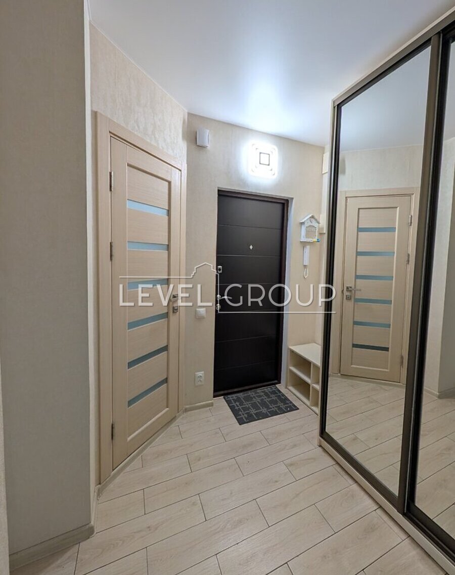 Композитора Лятошинського вул., 8А