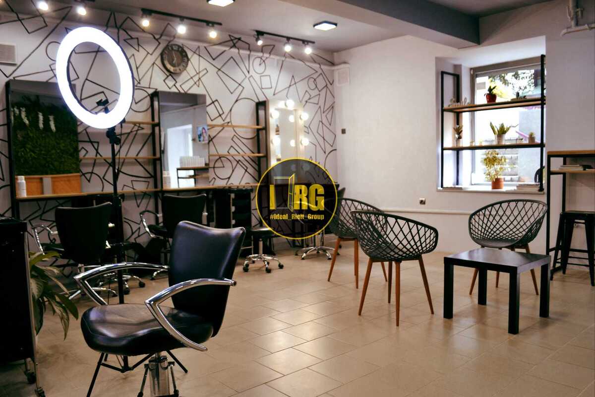 Prorizna St., 4
