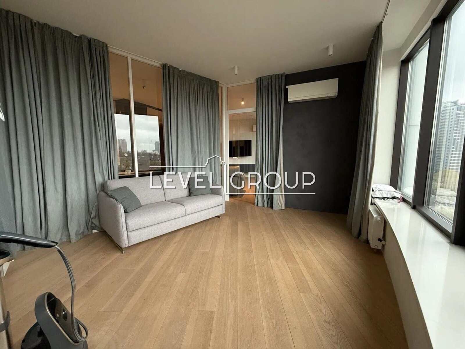 Yevhen Konovalets St. (Shchorsa), 26A
