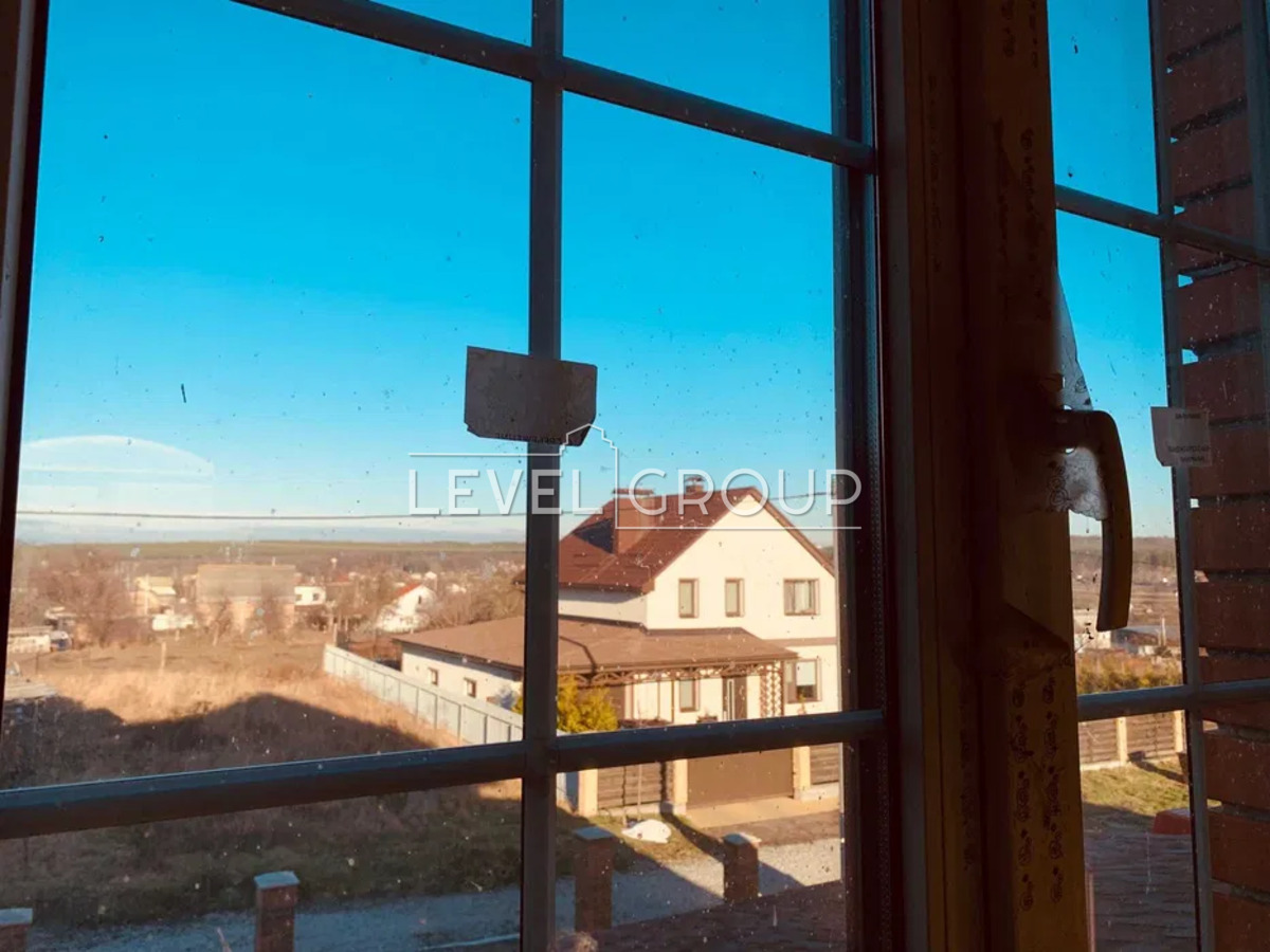 Boyarska St., 40