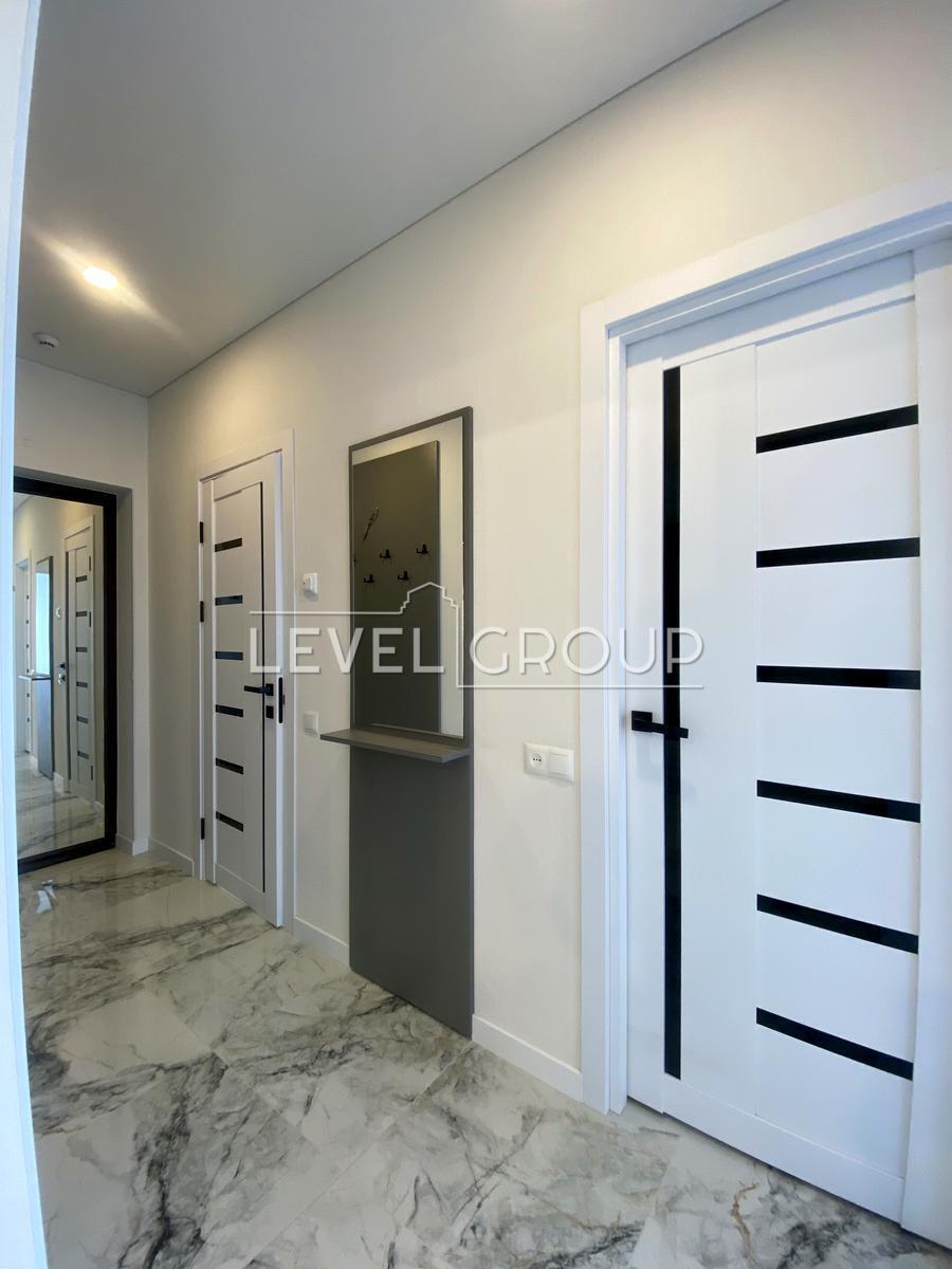 Повітряних Сил просп. (Повітрофлотський), 56