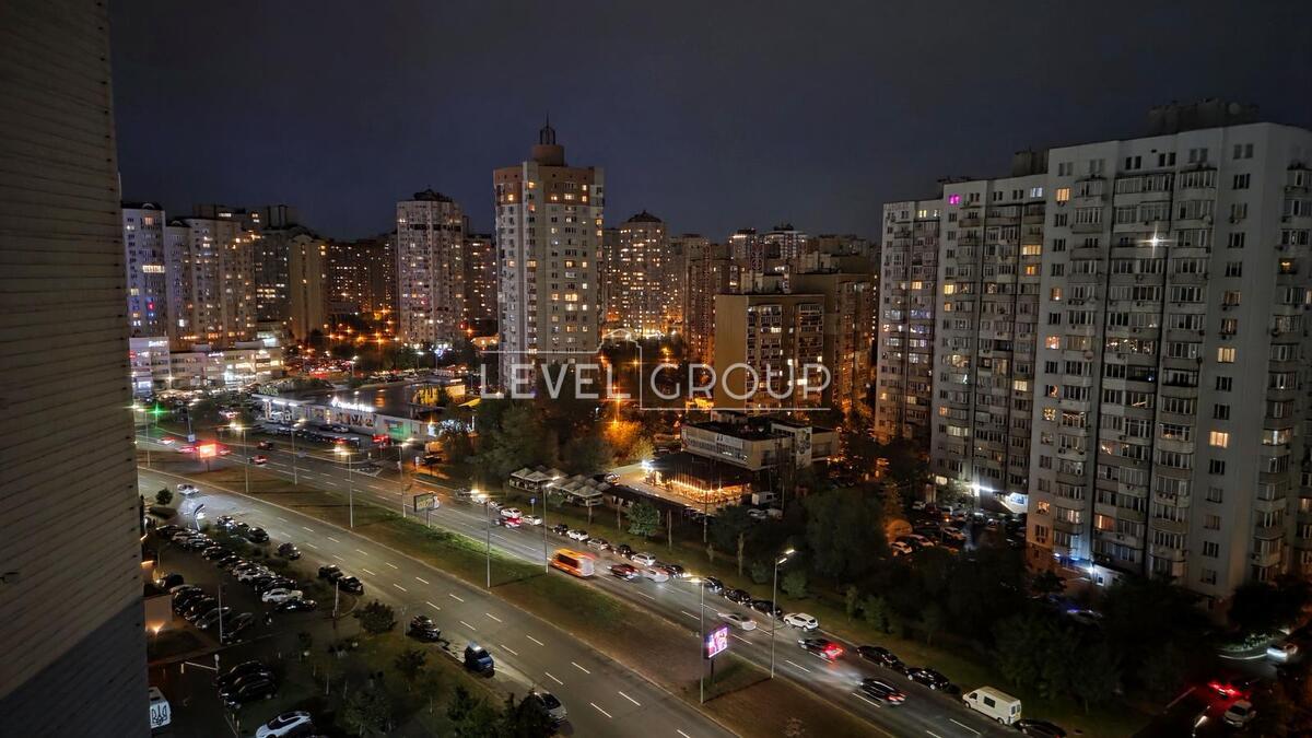 Dniprovska embankment, 14a