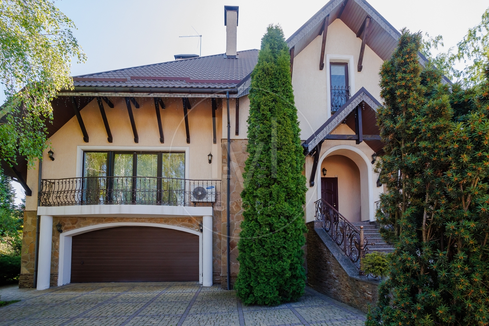 Івана Мазепи, 80