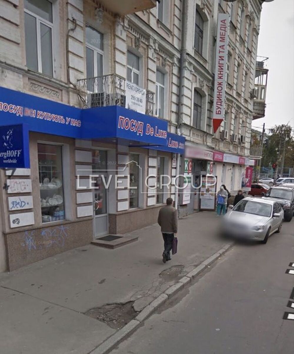Nyzhniy Val St., 37