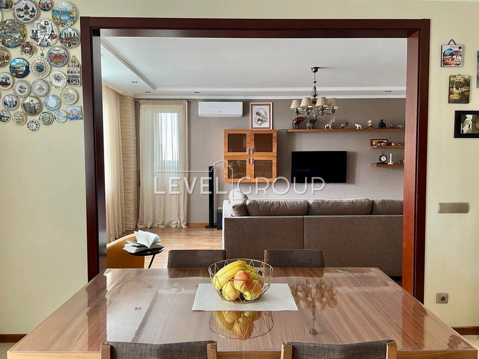 Yuriy Shumsky St., 1B