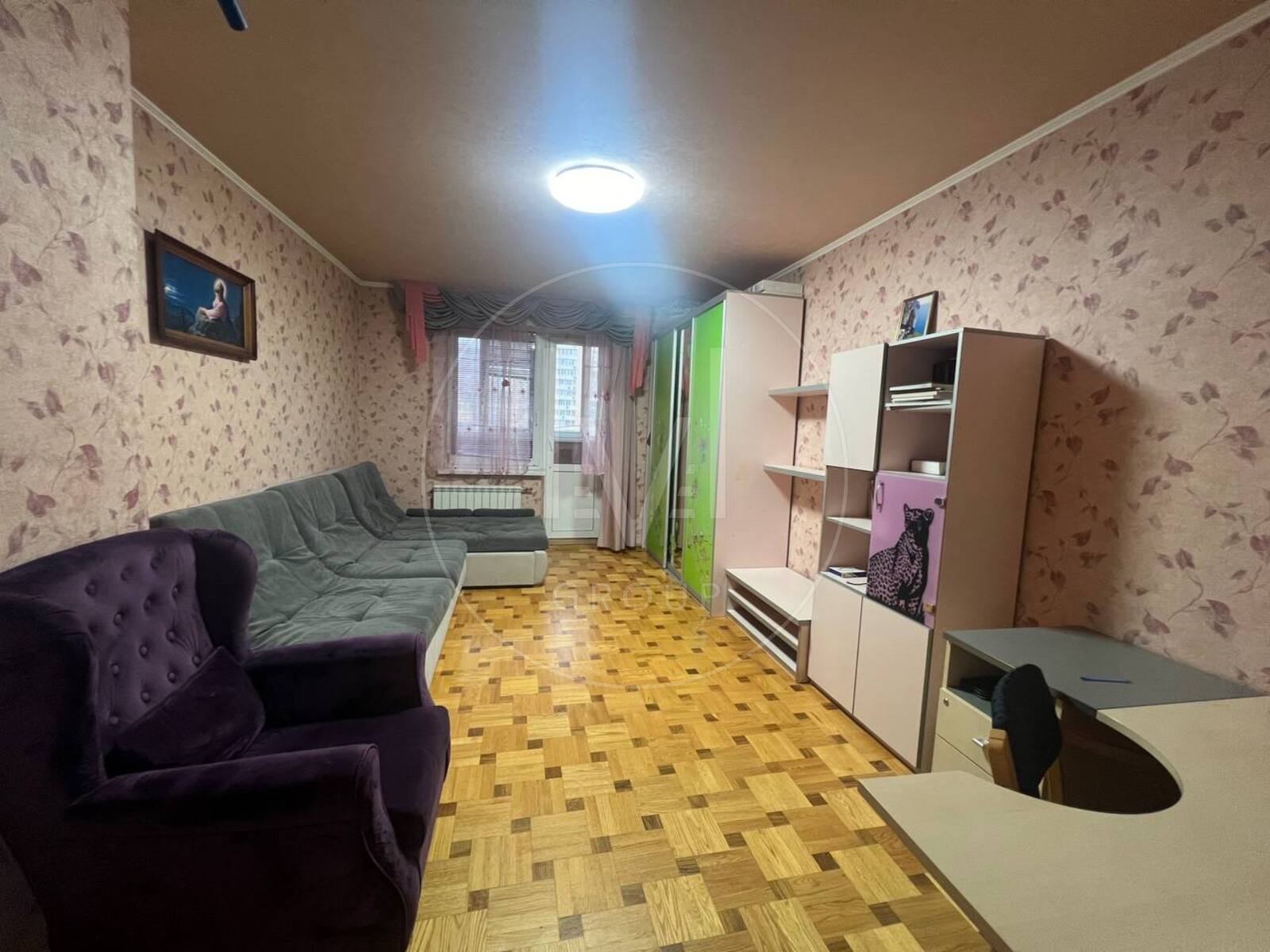 Петра Григоренка просп., 28