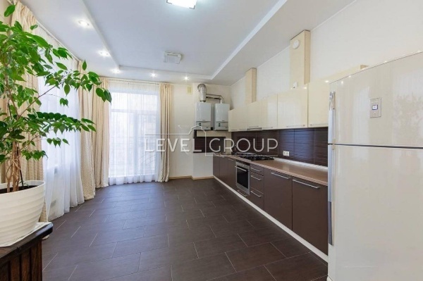 Darwin St., 5