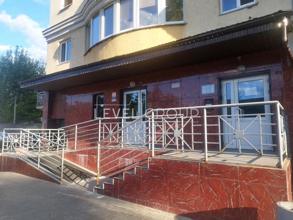 Михайла Максимовича вул. (Онуфрія Трутенка)