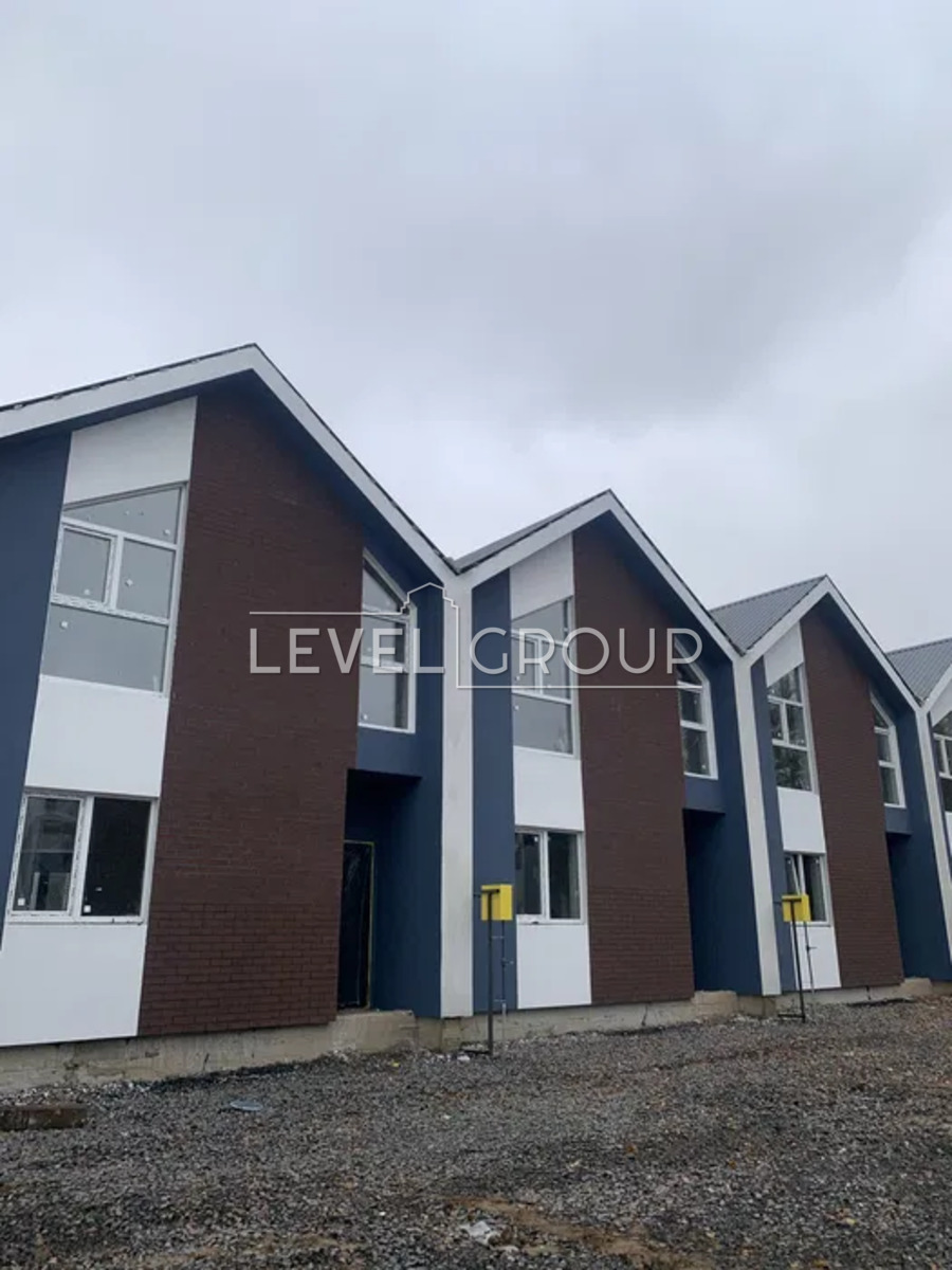 Київська вул., 41, 35