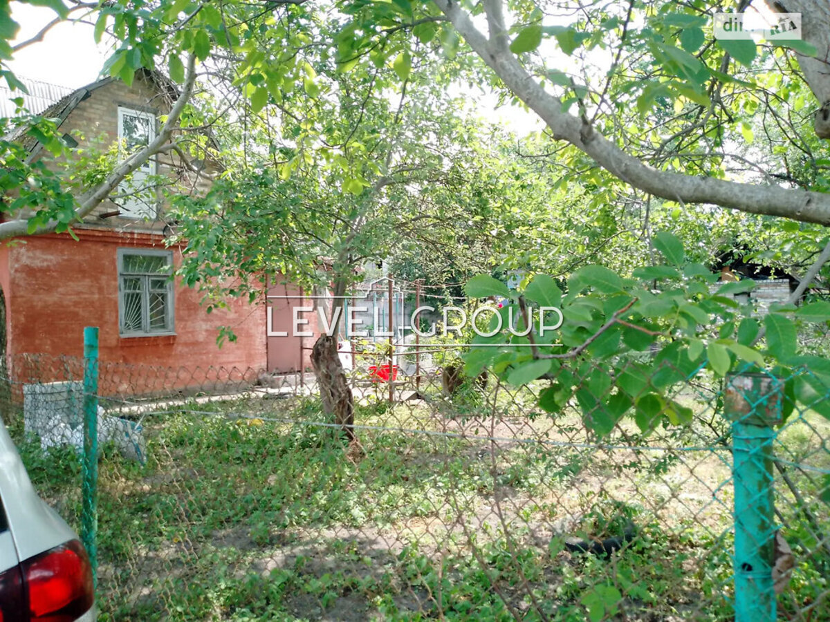 Синьоозерна вул., 18