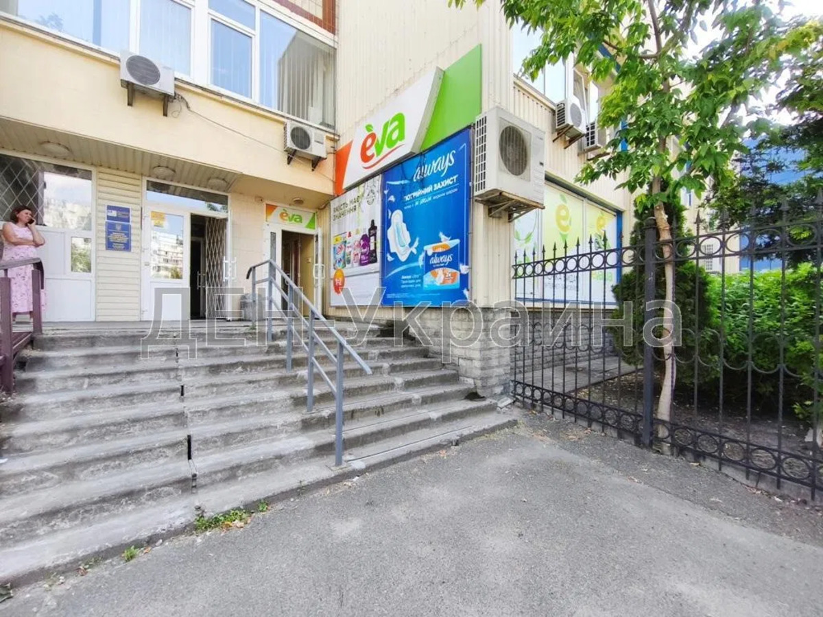 Каштанова, 3