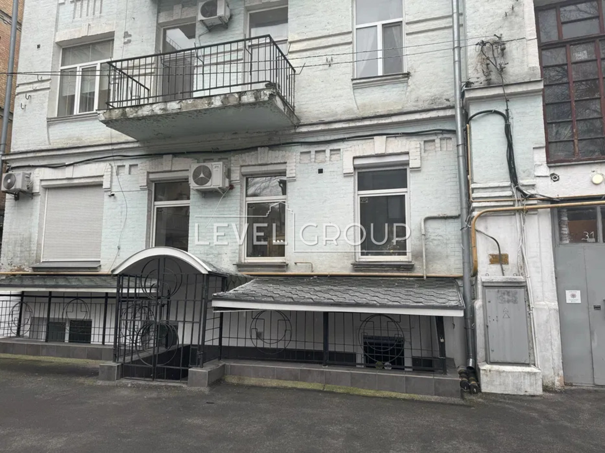 Yaroslavskaya St., 39