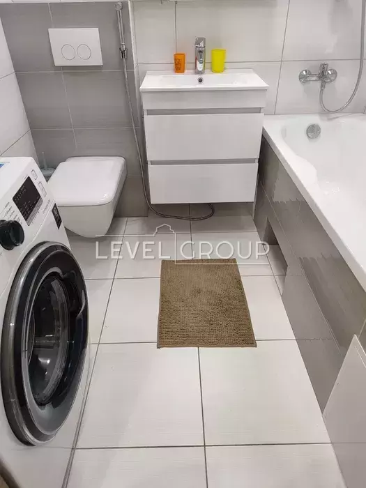 Нижньоключова, 14