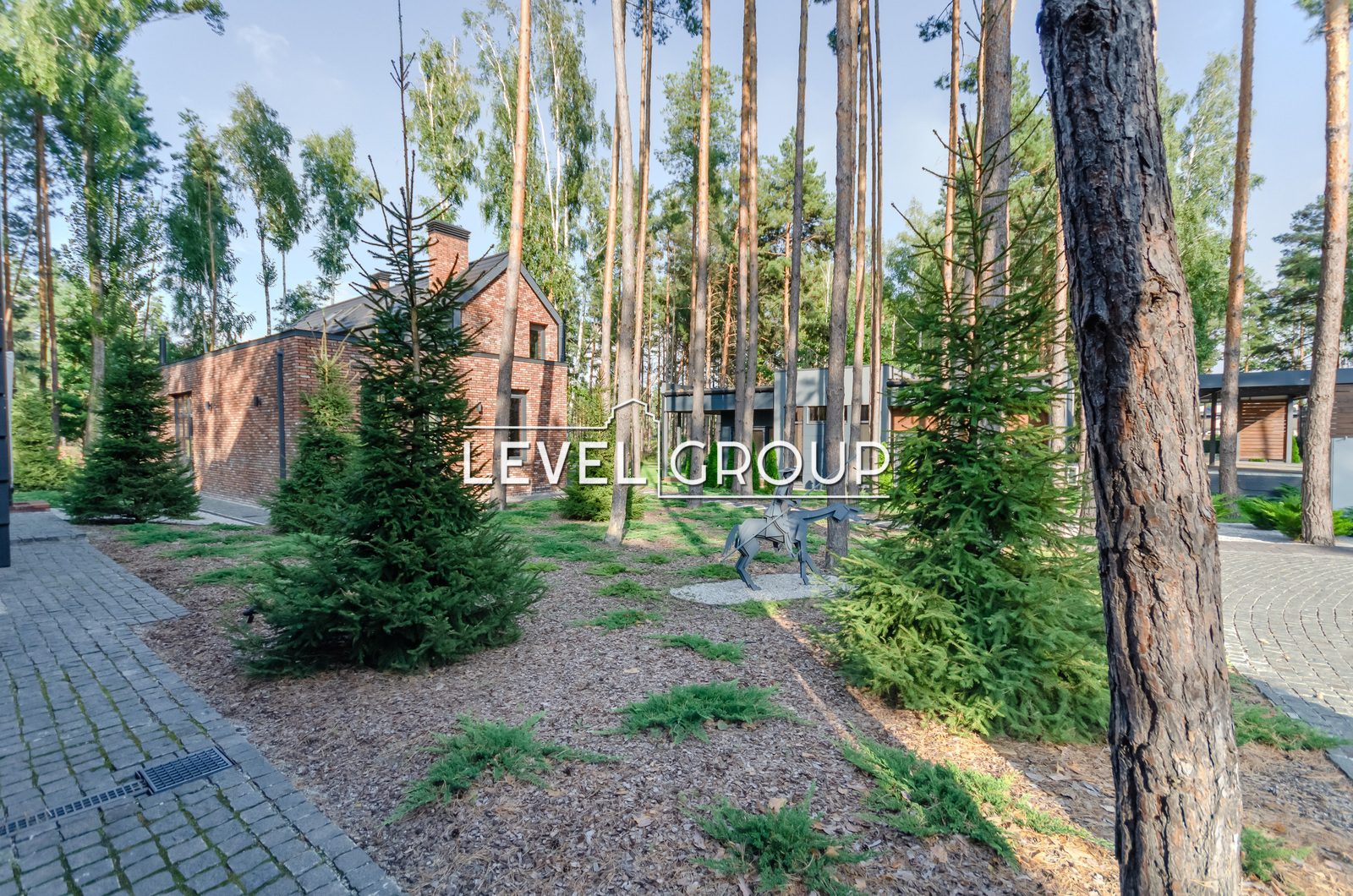”Riviera Villas” (”Riviera Village”) Рівєра Віледж