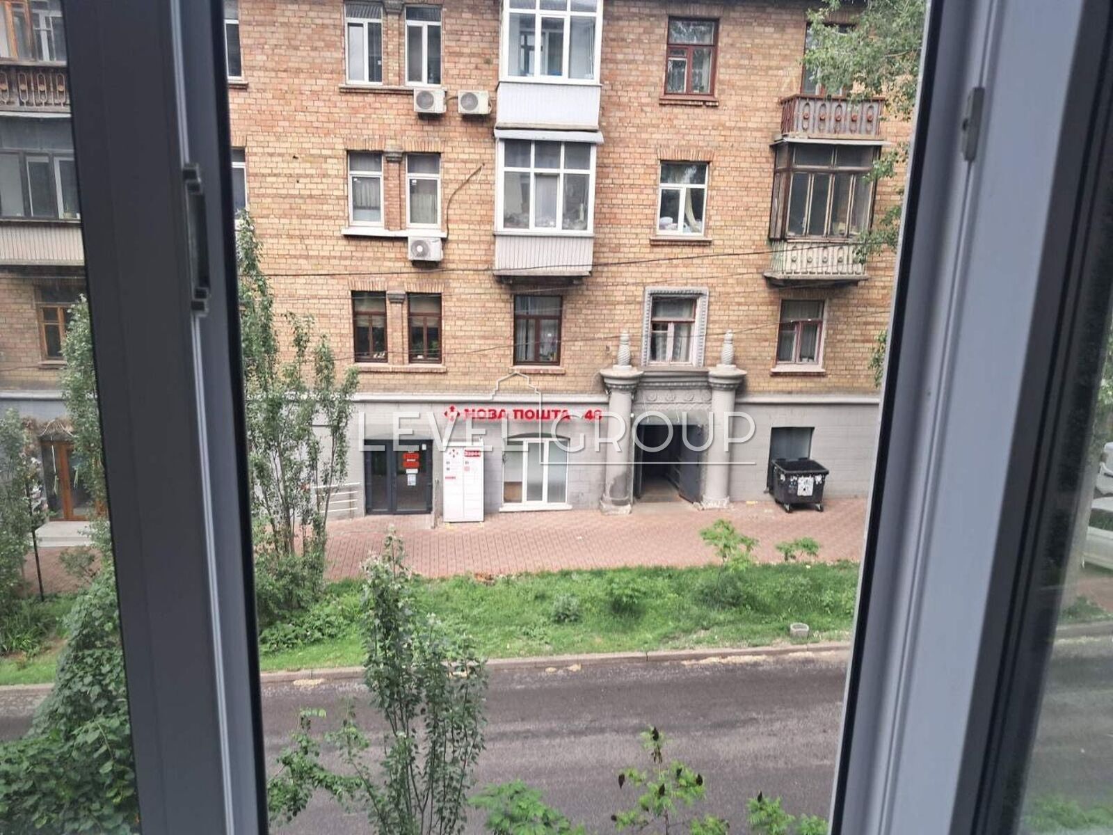 Михайла Бойчука вул. (Васо Кіквідзе), 9/12