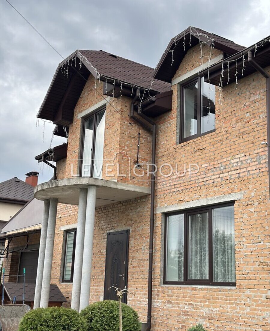 Петрушевського вул.