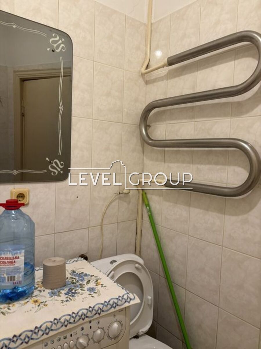Олександра Бринжали вул. (Тешебаєва), 58