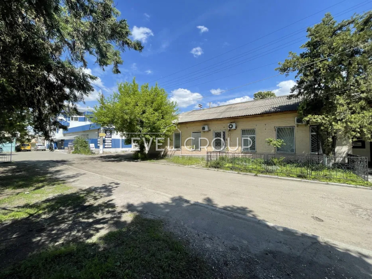 Деревообробна вул., 5д