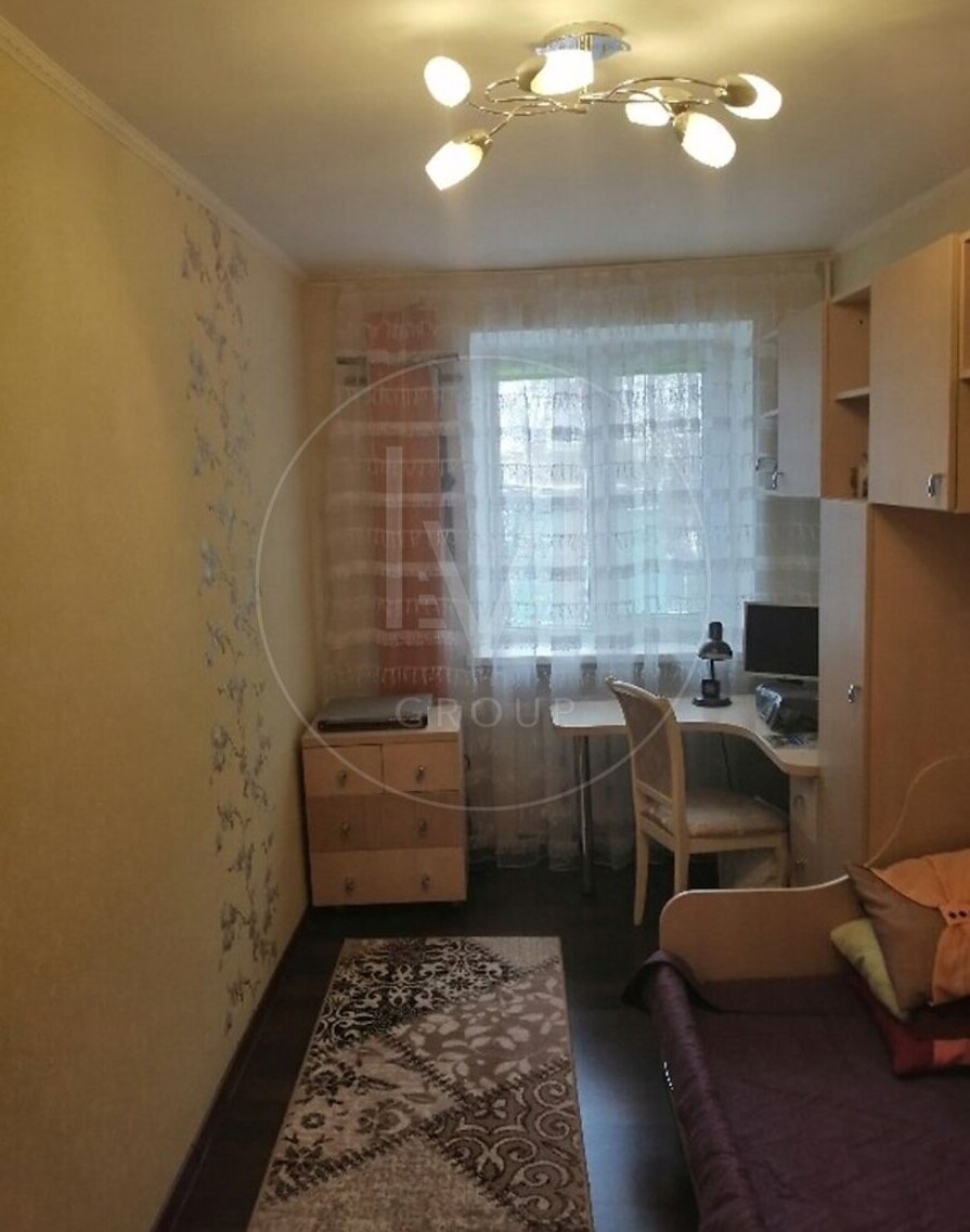 Вавілових вул., 16/12