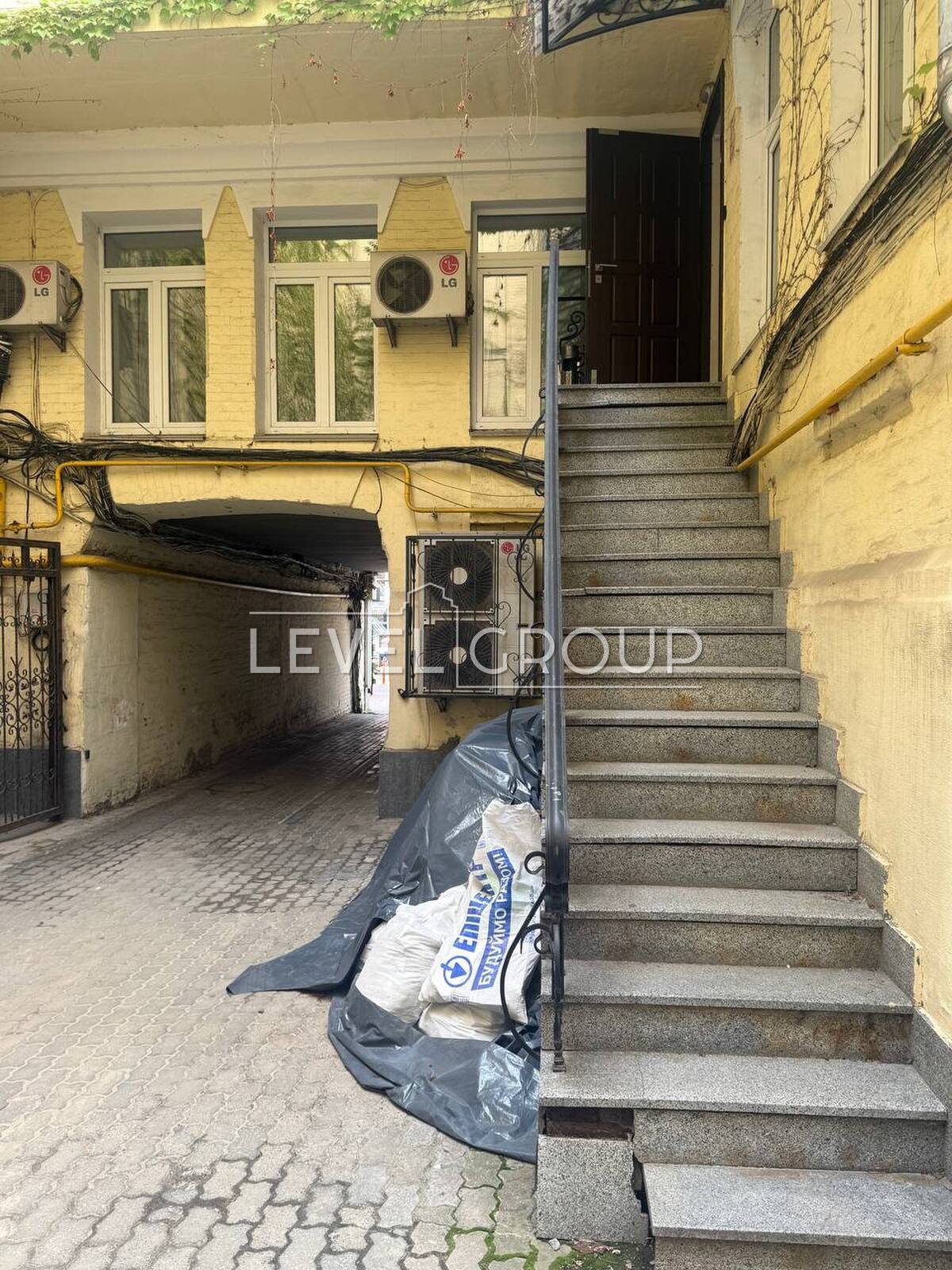 Yevhena Chykalenko St. (Pushkinska), 25