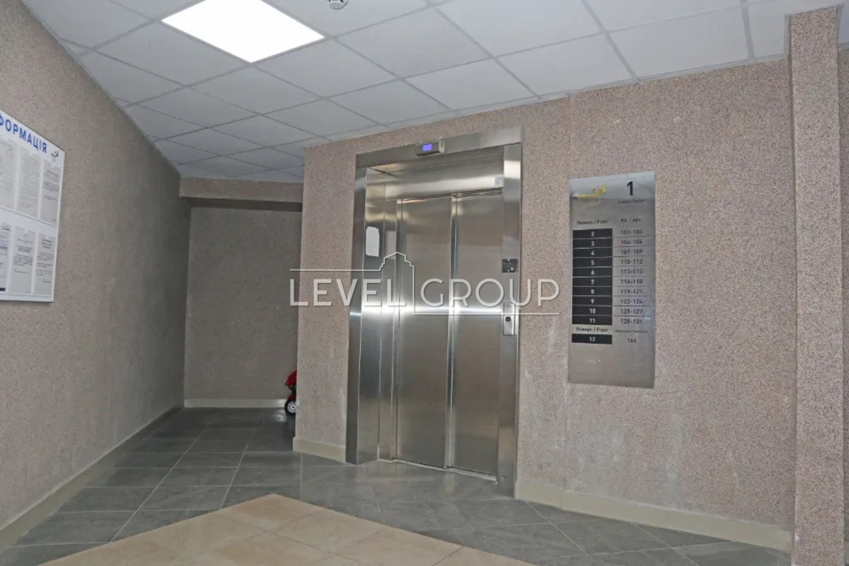 Antonovych St. (Gorky), 131