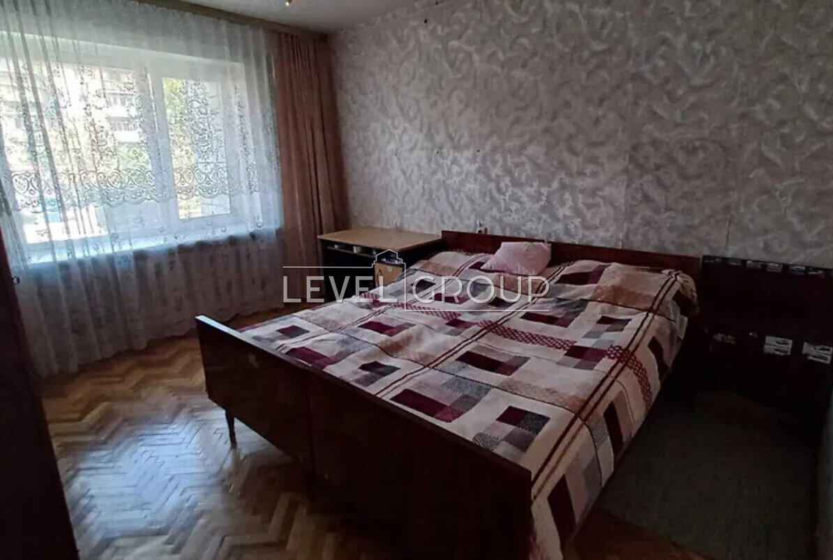 Відрадний просп., 55