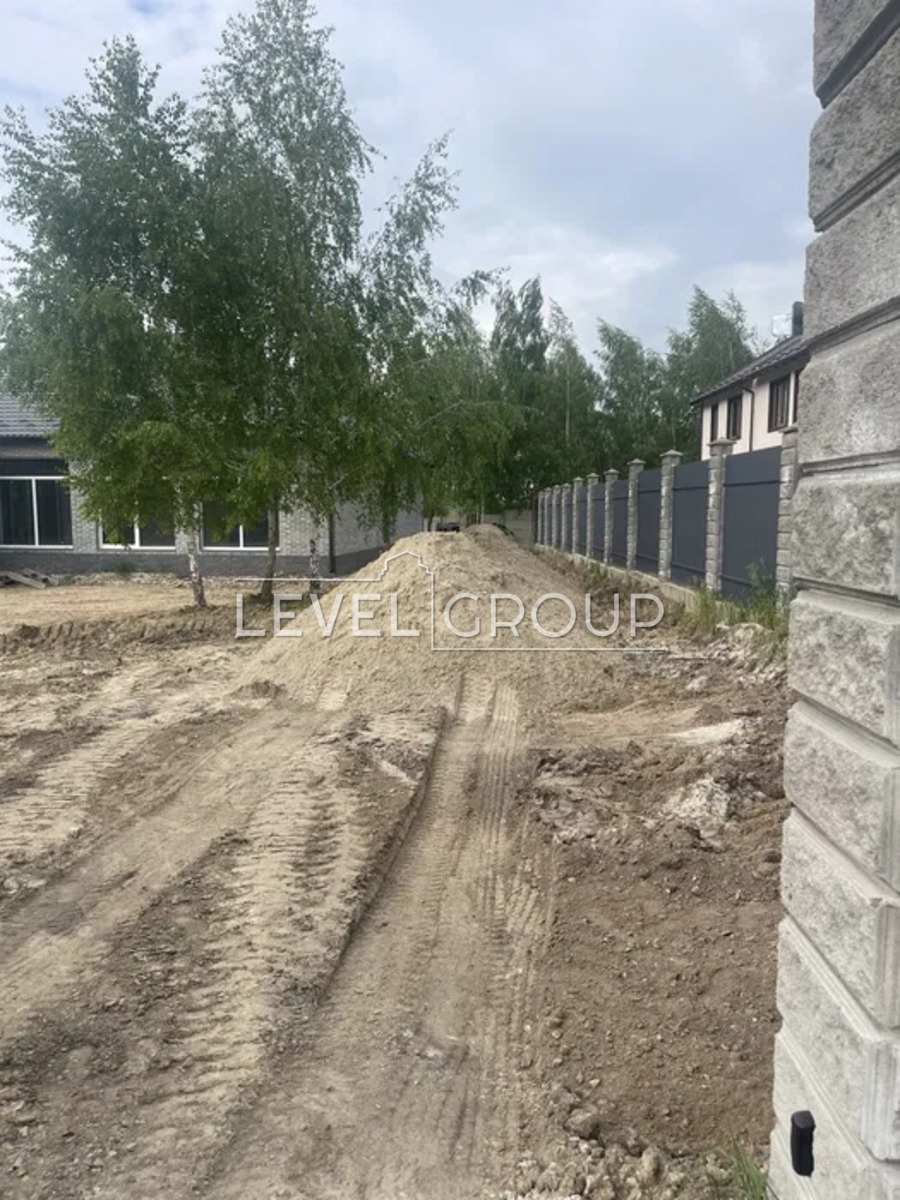 Польова вул.