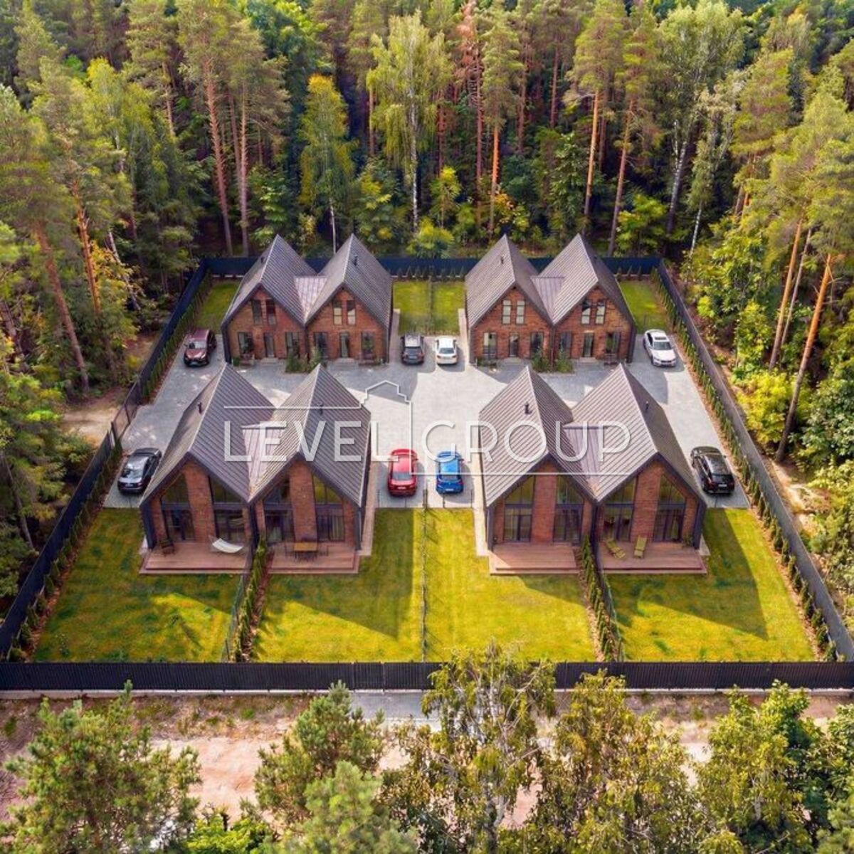 Київська вул.